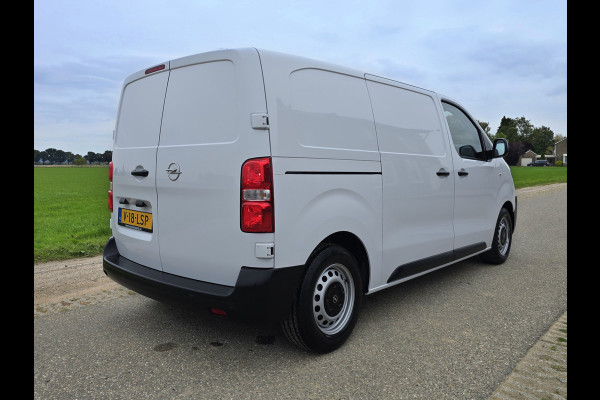 Opel Vivaro 1.5 Diesel L2 H1 - 120 Pk - Euro 6 - Airco - Cruise Control Opel Vivaro 1.5 Diesel L2 H1 - 120 Pk - Euro 6 - Airco - Cruise Control