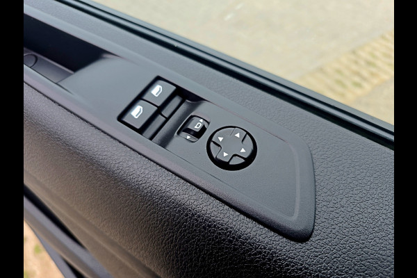 Opel Vivaro 1.5 Diesel L2 H1 - 120 Pk - Euro 6 - Airco - Cruise Control Opel Vivaro 1.5 Diesel L2 H1 - 120 Pk - Euro 6 - Airco - Cruise Control