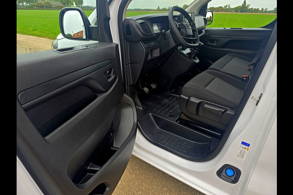 Opel Vivaro 1.5 Diesel L2 H1 - 120 Pk - Euro 6 - Airco - Cruise Control Opel Vivaro 1.5 Diesel L2 H1 - 120 Pk - Euro 6 - Airco - Cruise Control