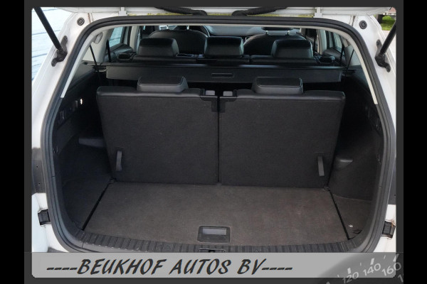 Škoda Kodiaq 1.5 TSI Business 7 Persoon Pano Trekhaak Cam Škoda Kodiaq 1.5 TSI Business 7 Persoon Pano Trekhaak Cam