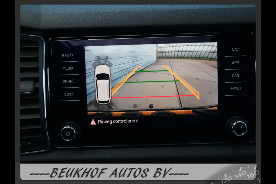 Škoda Kodiaq 1.5 TSI Business 7 Persoon Pano Trekhaak Cam Škoda Kodiaq 1.5 TSI Business 7 Persoon Pano Trekhaak Cam