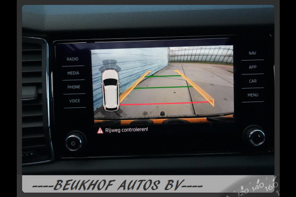 Škoda Kodiaq 1.5 TSI Business 7 Persoon Pano Trekhaak Cam Škoda Kodiaq 1.5 TSI Business 7 Persoon Pano Trekhaak Cam