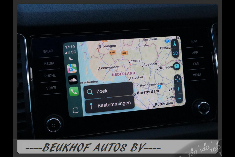 Škoda Kodiaq 1.5 TSI Business 7 Persoon Pano Trekhaak Cam Škoda Kodiaq 1.5 TSI Business 7 Persoon Pano Trekhaak Cam