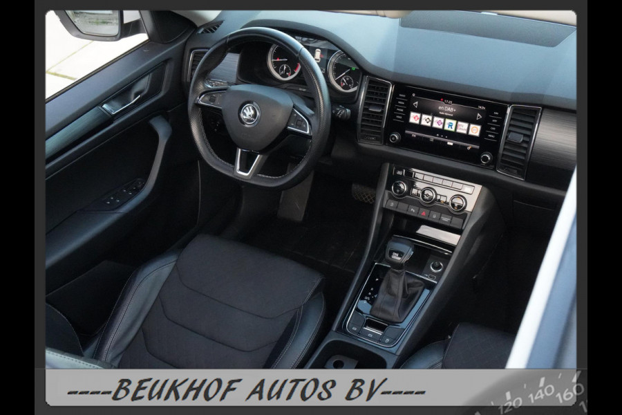 Škoda Kodiaq 1.5 TSI Business 7 Persoon Pano Trekhaak Cam Škoda Kodiaq 1.5 TSI Business 7 Persoon Pano Trekhaak Cam