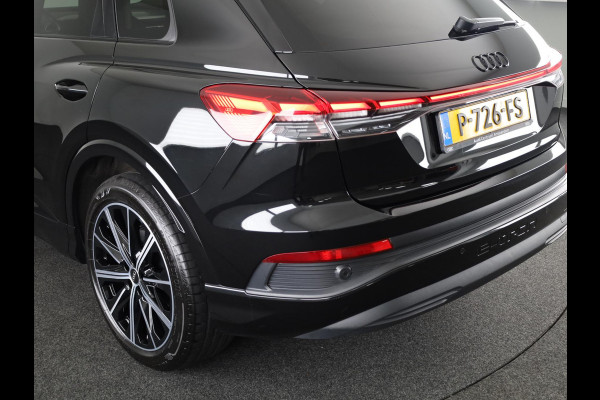 Audi Q4 e-tron 40 Launch edition Advanced 77 kWh 204 pk | Navigatie | Warmtepomp | Parkeersensoren | Achteruitrijcamera | Adaptieve cruise control | Stoelverwarming |