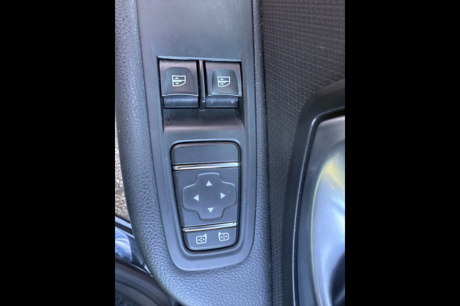 Renault Clio 0.9 TCe 90 PK | Intens | Navigatie |