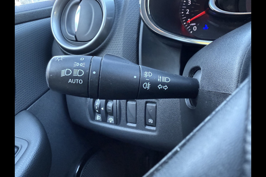 Renault Clio 0.9 TCe 90 PK | Intens | Navigatie |