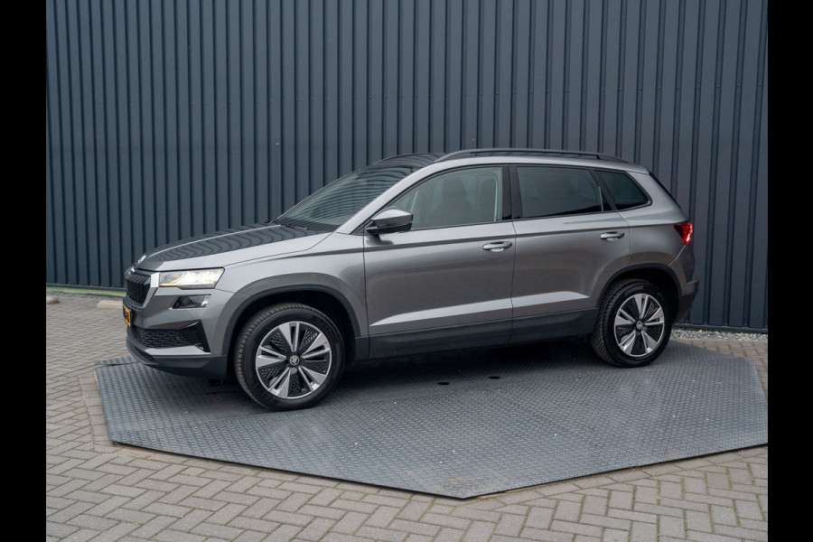 Škoda Karoq 1.5 TSI ACT Business Edition Plus | Keyless | Camera | Elk. A-klep | Adapt. Cr. | Prijs Rijklaar!!