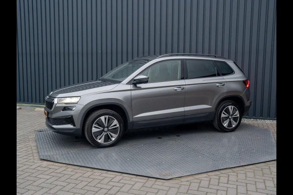 Škoda Karoq 1.5 TSI ACT Business Edition Plus | Keyless | Camera | Elk. A-klep | Adapt. Cr. | Prijs Rijklaar!!