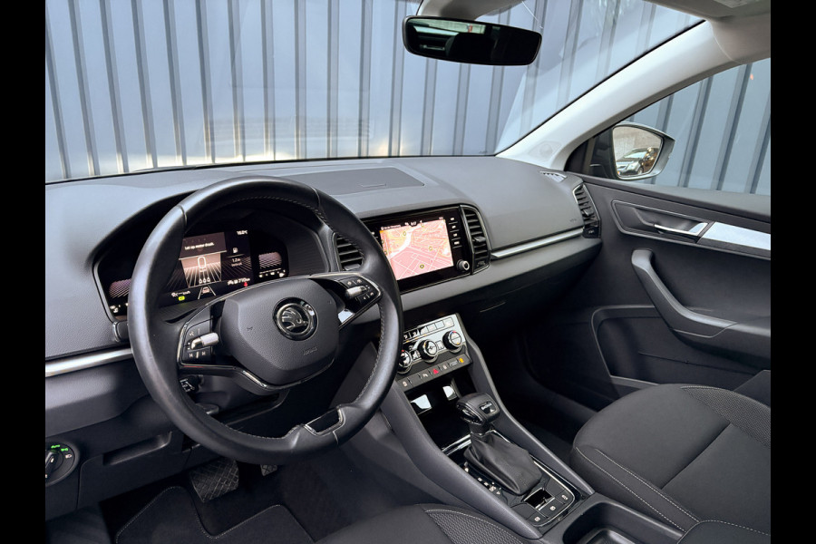 Škoda Karoq 1.5 TSI ACT Business Edition Plus | Keyless | Camera | Elk. A-klep | Adapt. Cr. | Prijs Rijklaar!!