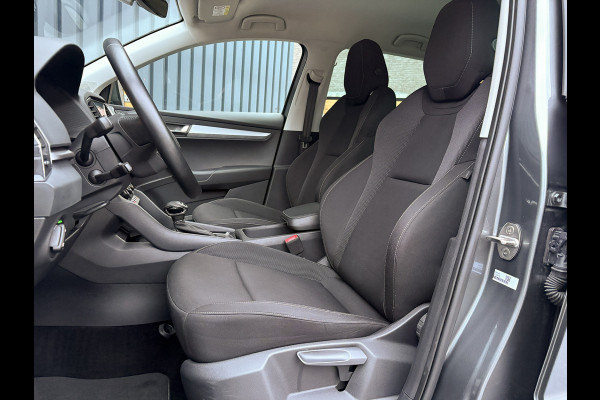 Škoda Karoq 1.5 TSI ACT Business Edition Plus | Keyless | Camera | Elk. A-klep | Adapt. Cr. | Prijs Rijklaar!!