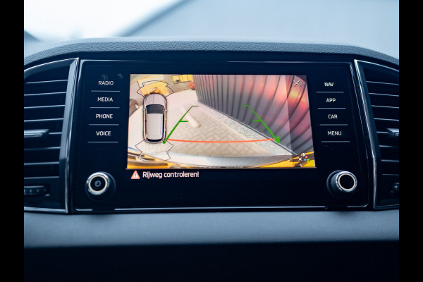 Škoda Karoq 1.5 TSI ACT Business Edition Plus | Keyless | Camera | Elk. A-klep | Adapt. Cr. | Prijs Rijklaar!!