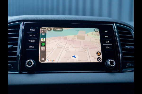 Škoda Karoq 1.5 TSI ACT Business Edition Plus | Keyless | Camera | Elk. A-klep | Adapt. Cr. | Prijs Rijklaar!!