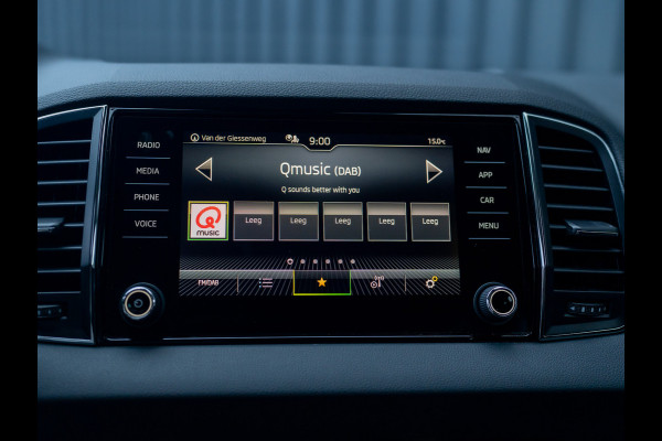 Škoda Karoq 1.5 TSI ACT Business Edition Plus | Keyless | Camera | Elk. A-klep | Adapt. Cr. | Prijs Rijklaar!!