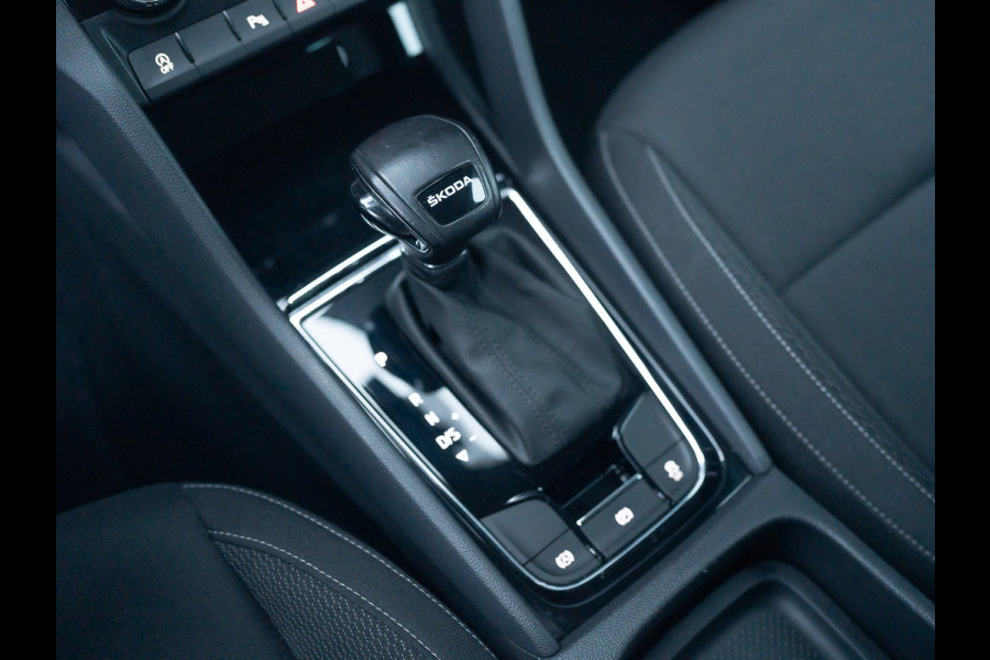 Škoda Karoq 1.5 TSI ACT Business Edition Plus | Keyless | Camera | Elk. A-klep | Adapt. Cr. | Prijs Rijklaar!!