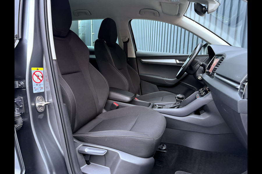 Škoda Karoq 1.5 TSI ACT Business Edition Plus | Keyless | Camera | Elk. A-klep | Adapt. Cr. | Prijs Rijklaar!!