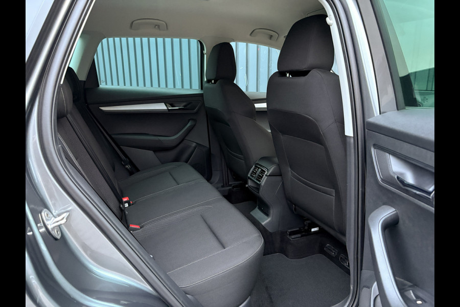 Škoda Karoq 1.5 TSI ACT Business Edition Plus | Keyless | Camera | Elk. A-klep | Adapt. Cr. | Prijs Rijklaar!!