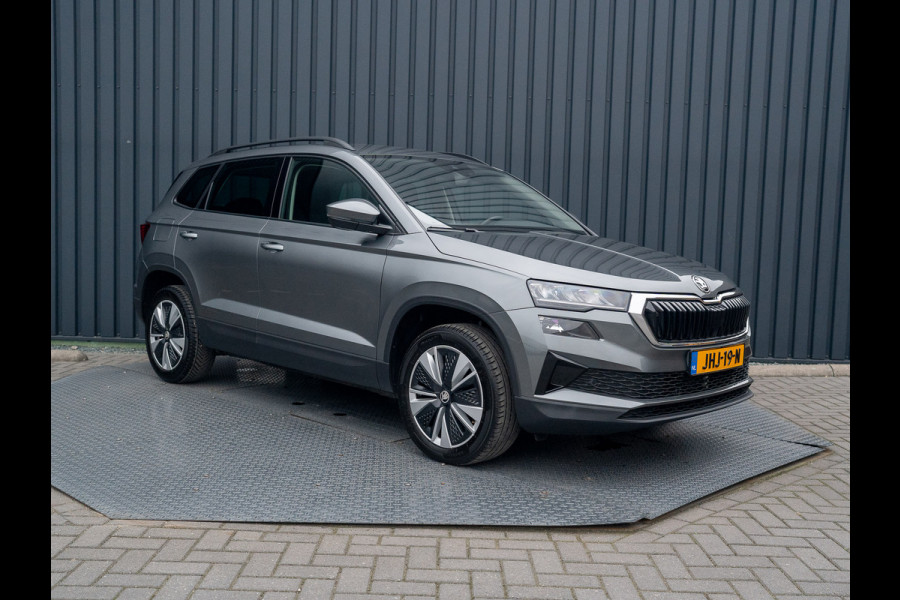 Škoda Karoq 1.5 TSI ACT Business Edition Plus | Keyless | Camera | Elk. A-klep | Adapt. Cr. | Prijs Rijklaar!!