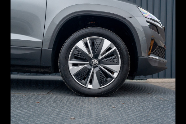 Škoda Karoq 1.5 TSI ACT Business Edition Plus | Keyless | Camera | Elk. A-klep | Adapt. Cr. | Prijs Rijklaar!!