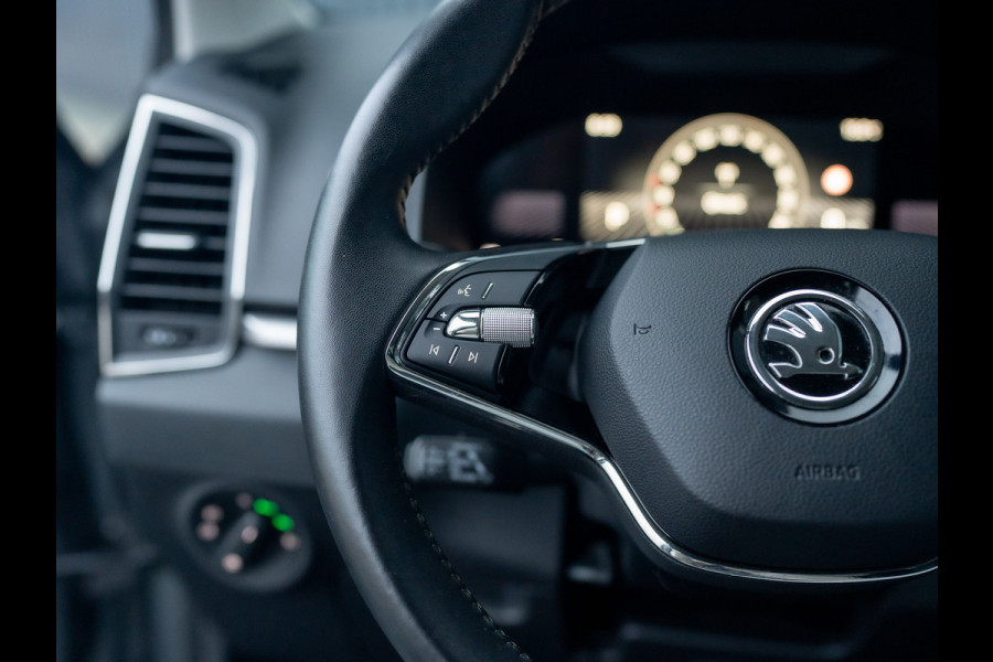 Škoda Karoq 1.5 TSI ACT Business Edition Plus | Keyless | Camera | Elk. A-klep | Adapt. Cr. | Prijs Rijklaar!!