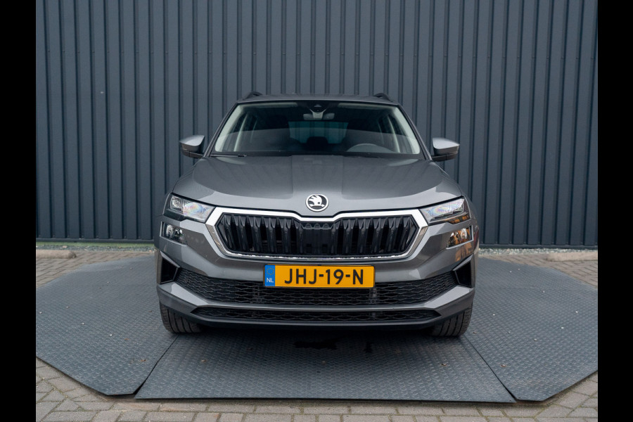 Škoda Karoq 1.5 TSI ACT Business Edition Plus | Keyless | Camera | Elk. A-klep | Adapt. Cr. | Prijs Rijklaar!!
