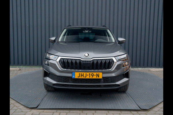 Škoda Karoq 1.5 TSI ACT Business Edition Plus | Keyless | Camera | Elk. A-klep | Adapt. Cr. | Prijs Rijklaar!!