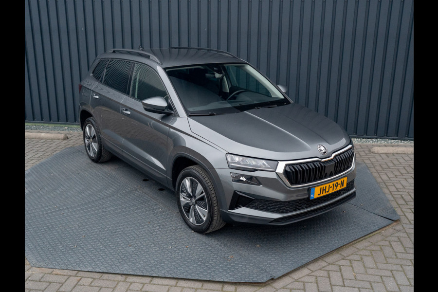 Škoda Karoq 1.5 TSI ACT Business Edition Plus | Keyless | Camera | Elk. A-klep | Adapt. Cr. | Prijs Rijklaar!!