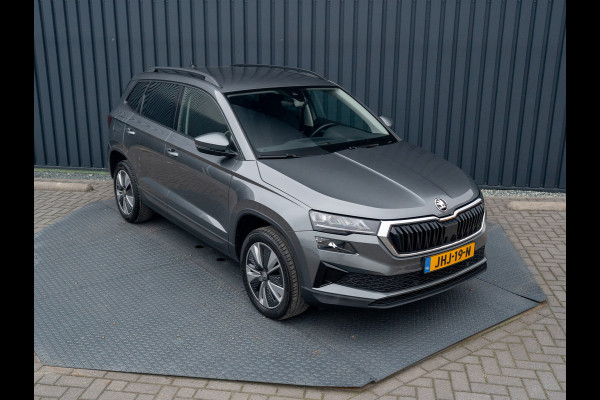 Škoda Karoq 1.5 TSI ACT Business Edition Plus | Keyless | Camera | Elk. A-klep | Adapt. Cr. | Prijs Rijklaar!!