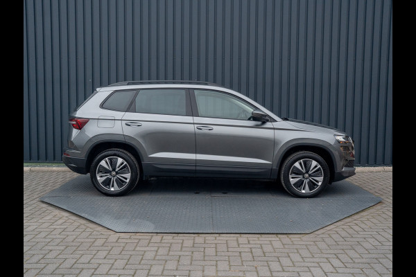 Škoda Karoq 1.5 TSI ACT Business Edition Plus | Keyless | Camera | Elk. A-klep | Adapt. Cr. | Prijs Rijklaar!!