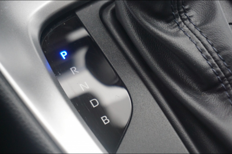 Mazda 2 Hybrid 116PK Centre Line AUTOMAAT ADAPTIVE | CARPLAY | STOELVERWARMING Mazda 2 Hybrid 116PK Centre Line AUTOMAAT ADAPTIVE | CARPLAY | STOELVERWARMING