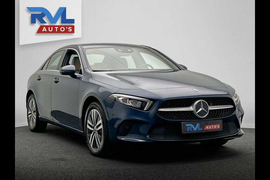 Mercedes-Benz A-Klasse 250 e Business Solution Widescreen Leder Stoelverwarming Apple/Carplay