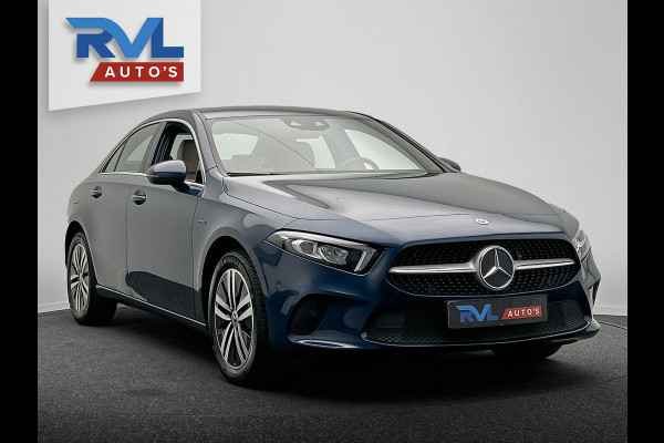 Mercedes-Benz A-Klasse 250 e Business Solution Widescreen Leder Stoelverwarming Apple/Carplay