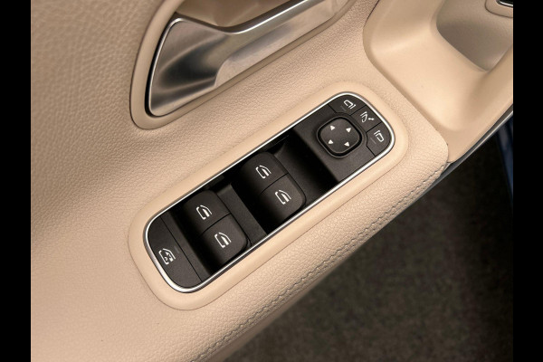 Mercedes-Benz A-Klasse 250 e Business Solution Widescreen Leder Stoelverwarming Apple/Carplay