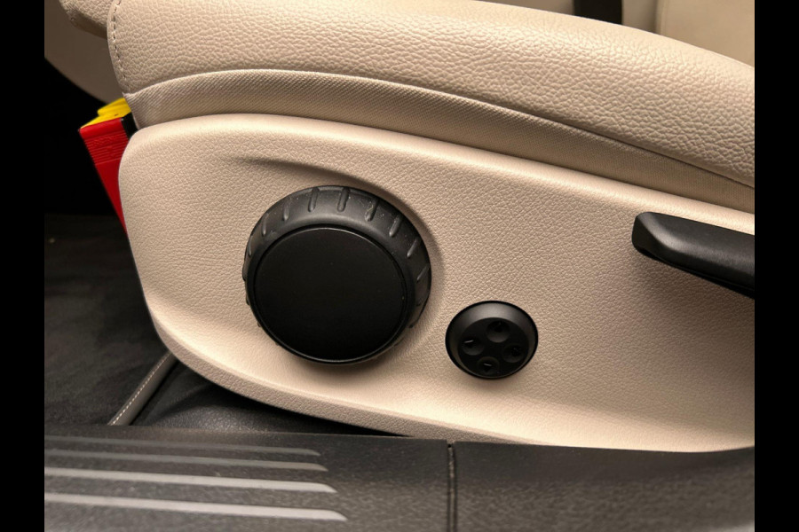 Mercedes-Benz A-Klasse 250 e Business Solution Widescreen Leder Stoelverwarming Apple/Carplay