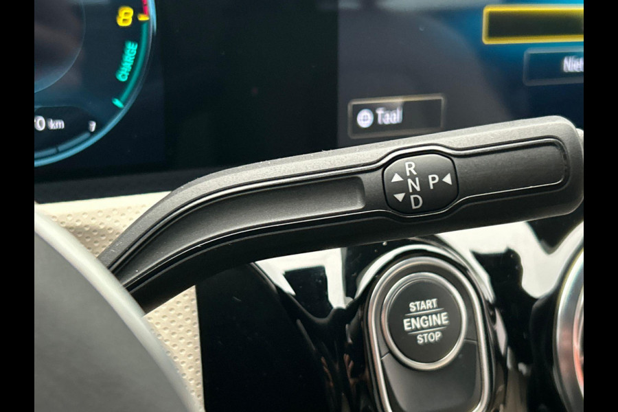 Mercedes-Benz A-Klasse 250 e Business Solution Widescreen Leder Stoelverwarming Apple/Carplay