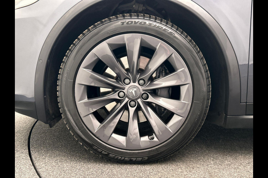 Tesla Model X 75D Base 7 - Persoons * Origineel Nederlands * Trekhaak Autopilot Leder Stoel/Stuur Verwarming Tesla Model X 75D Base 7 - Persoons * Origineel Nederlands * Trekhaak Autopilot Leder Stoel/Stuur Verwarming