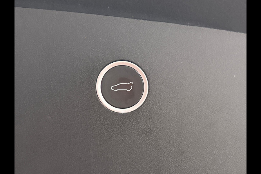 Tesla Model X 75D Base 7 - Persoons * Origineel Nederlands * Trekhaak Autopilot Leder Stoel/Stuur Verwarming Tesla Model X 75D Base 7 - Persoons * Origineel Nederlands * Trekhaak Autopilot Leder Stoel/Stuur Verwarming