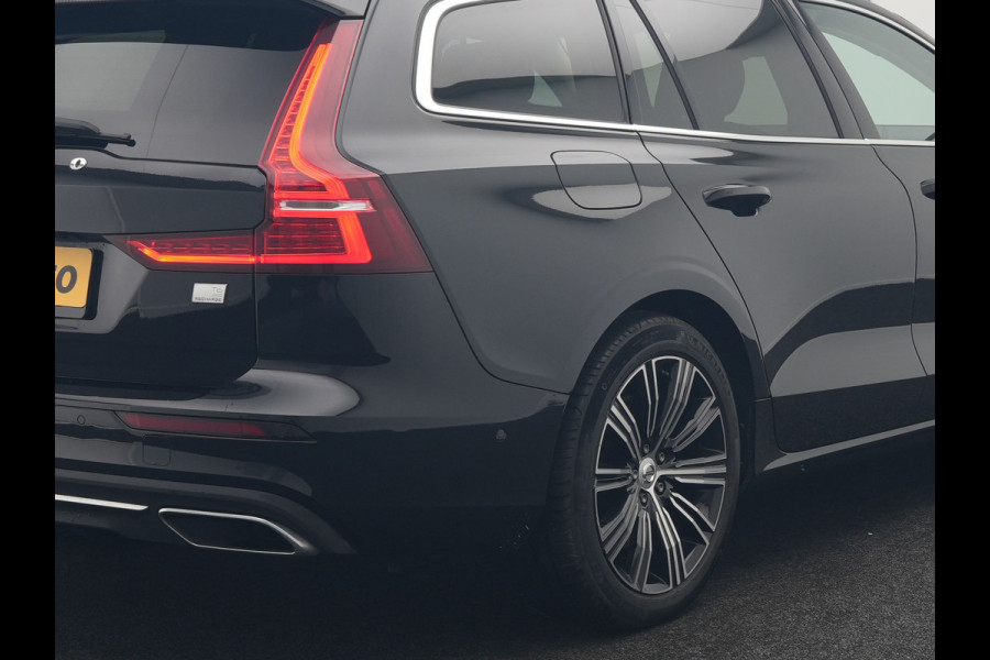Volvo V60 2.0 T6 Recharge AWD Inscription Plug In Hybrid 350pk PHEV | Trekhaak Af Fabriek | Panodak | Adaptive Cruise | Adaptive LED | Harman & Kardon |  Lederen Sportstoelen Memory & Verwarmd | Blis | Apple Carplay | Pilot Assist | Navigatie | Virtual |