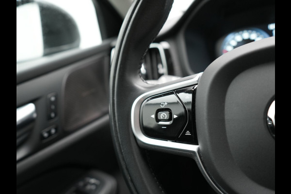 Volvo V60 2.0 T6 Recharge AWD Inscription Plug In Hybrid 350pk PHEV | Trekhaak Af Fabriek | Panodak | Adaptive Cruise | Adaptive LED | Harman & Kardon |  Lederen Sportstoelen Memory & Verwarmd | Blis | Apple Carplay | Pilot Assist | Navigatie | Virtual |