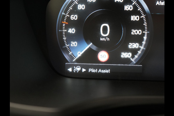 Volvo V60 2.0 T6 Recharge AWD Inscription Plug In Hybrid 350pk PHEV | Trekhaak Af Fabriek | Panodak | Adaptive Cruise | Adaptive LED | Harman & Kardon |  Lederen Sportstoelen Memory & Verwarmd | Blis | Apple Carplay | Pilot Assist | Navigatie | Virtual |