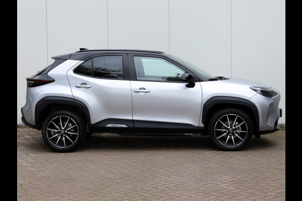 Toyota Yaris Cross 1.5 Hyb 130 GR Sport | Nieuw | Bi-Tone | El. Achterklep