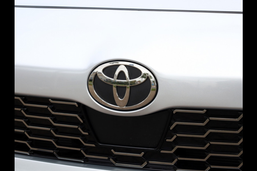 Toyota Yaris Cross 1.5 Hyb 130 GR Sport | Nieuw | Bi-Tone | El. Achterklep