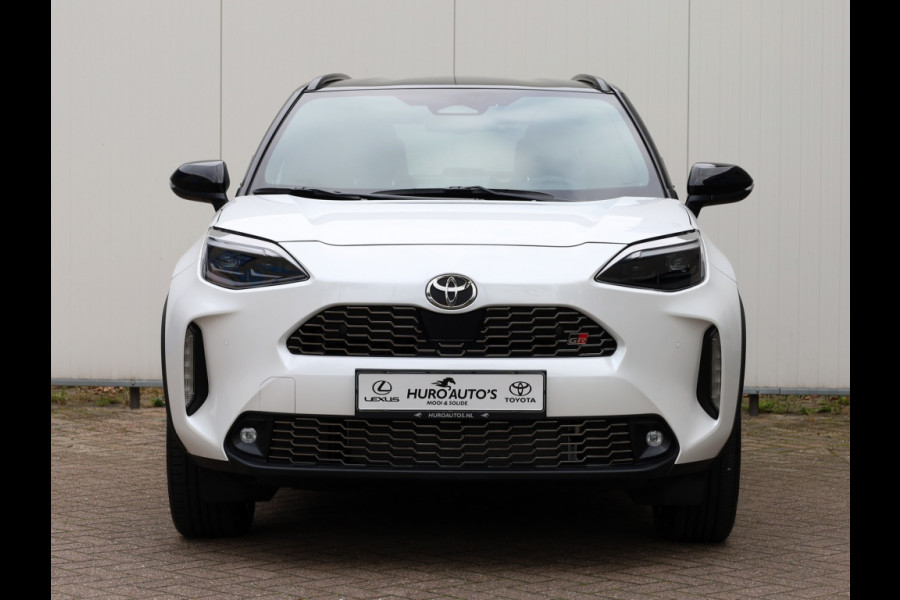 Toyota Yaris Cross 1.5 Hyb 130 GR Sport | Nieuw | Half Leder/Alcantara | Dodehoek