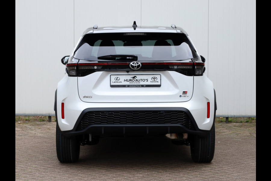Toyota Yaris Cross 1.5 Hyb 130 GR Sport | Nieuw | Half Leder/Alcantara | Dodehoek