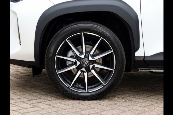 Toyota Yaris Cross 1.5 Hyb 130 GR Sport | Nieuw | Half Leder/Alcantara | Dodehoek