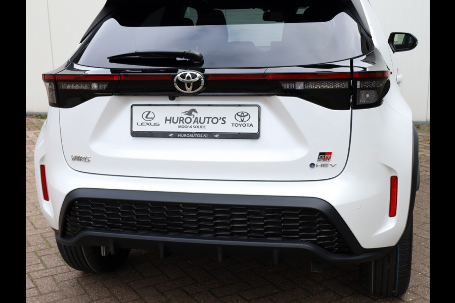 Toyota Yaris Cross 1.5 Hyb 130 GR Sport | Nieuw | Half Leder/Alcantara | Dodehoek