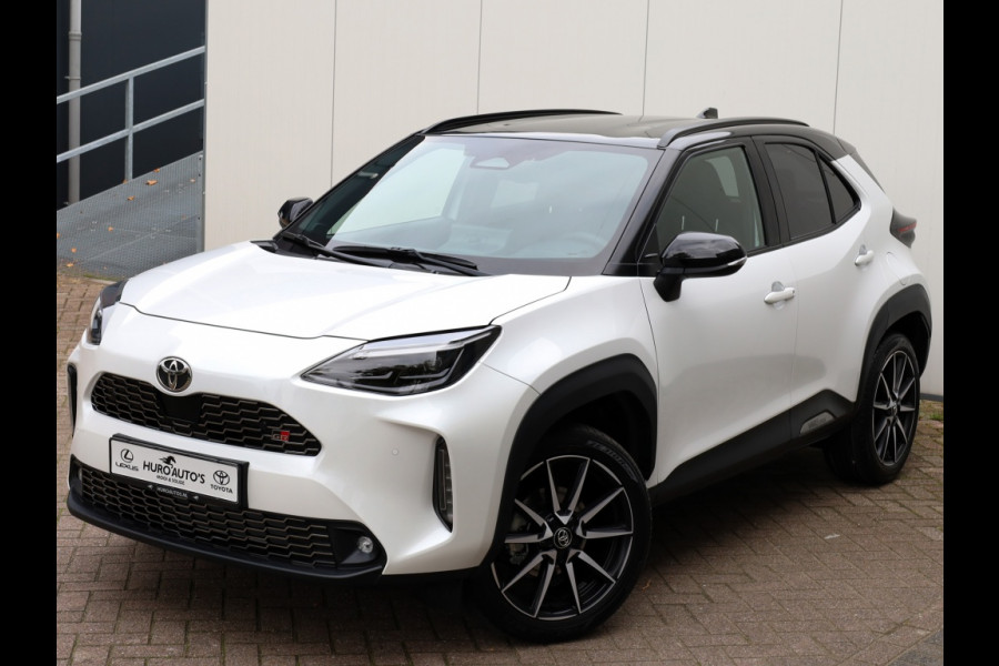 Toyota Yaris Cross 1.5 Hyb 130 GR Sport | Nieuw | Half Leder/Alcantara | Dodehoek