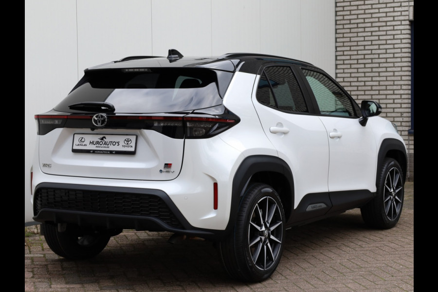 Toyota Yaris Cross 1.5 Hyb 130 GR Sport | Nieuw | Half Leder/Alcantara | Dodehoek
