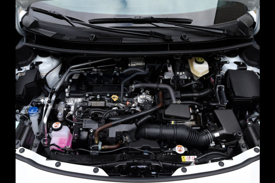 Toyota Yaris Cross 1.5 Hyb 130 GR Sport | Nieuw | Half Leder/Alcantara | Dodehoek