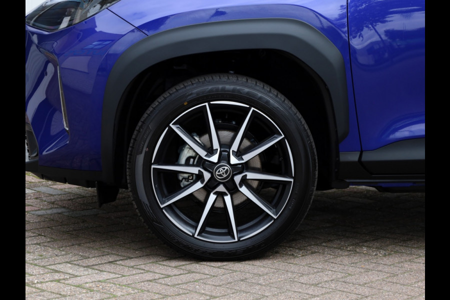 Toyota Yaris Cross 1.5 Hyb 130 GR Sport | Nieuw | Bi-Tone | Stoel/Stuurwielverwarmi Toyota Yaris Cross 1.5 Hyb 130 GR Sport | Nieuw | Bi-Tone | Stoel/Stuurwielverwarmi